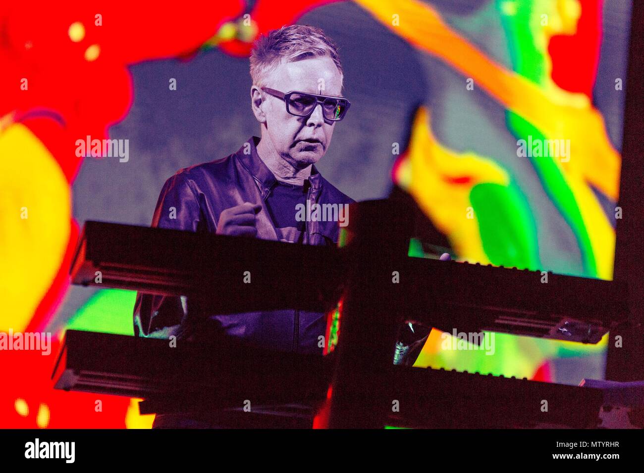 Sacramento, California, Stati Uniti d'America. Xxiv Maggio, 2018. ANDY FLETCHER dei Depeche Mode durante lo Spirito tour presso Golden 1 Centro a Sacramento, California Credit: Daniel DeSlover/ZUMA filo/Alamy Live News Foto Stock