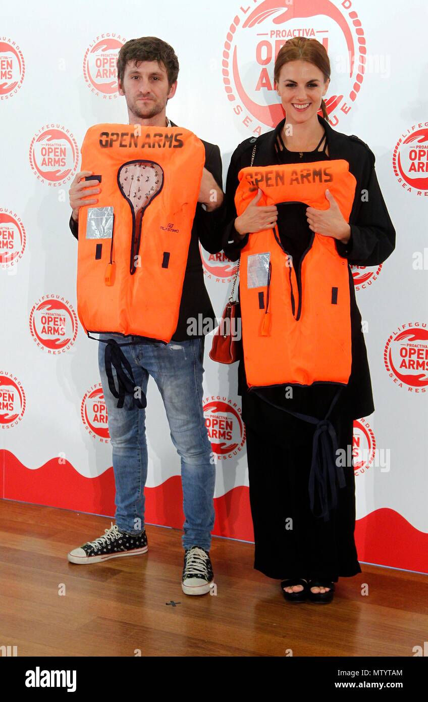 Cena solidaria apadrinada por Javier Bardem y Penelope Cruz en favore de la ONG de salvamento de migrantes braccia aperte. (Foto: Jose Cuesta/261/Cordon Premere). Raul Arevalo. Cordon premere Foto Stock