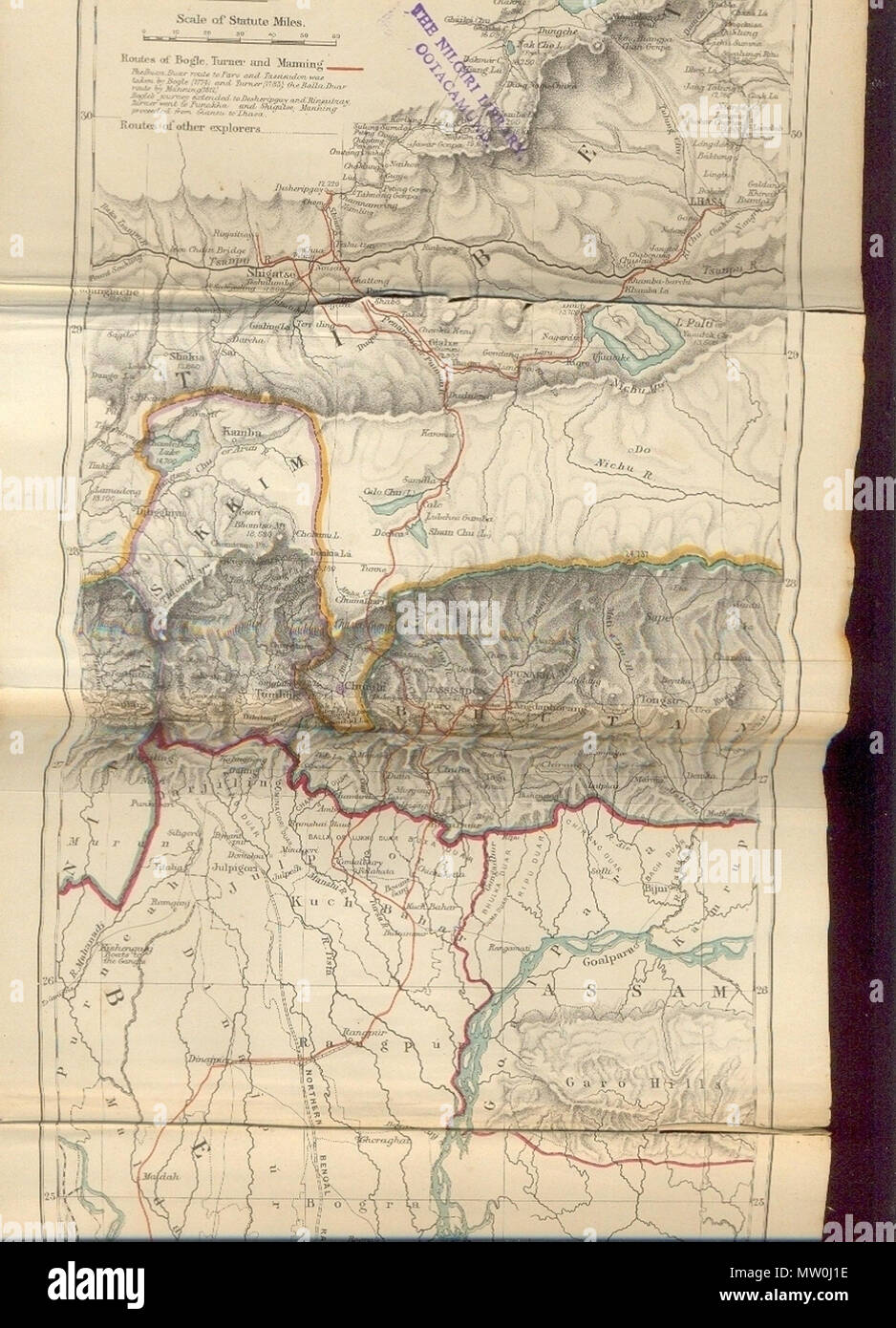 . Inglese: mappa storica del Sikkim in India nordorientale estratto dalla mappa preparata da Trelawney Saunders, 1876 intitolato . 1876. Trelawney Saunders 558 nel Sikkim in India nordorientale, mappa storica Foto Stock
