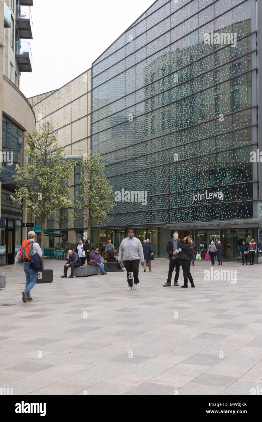 John Lewis, Cardiff, Regno Unito, 2018, Shopping. Foto Stock