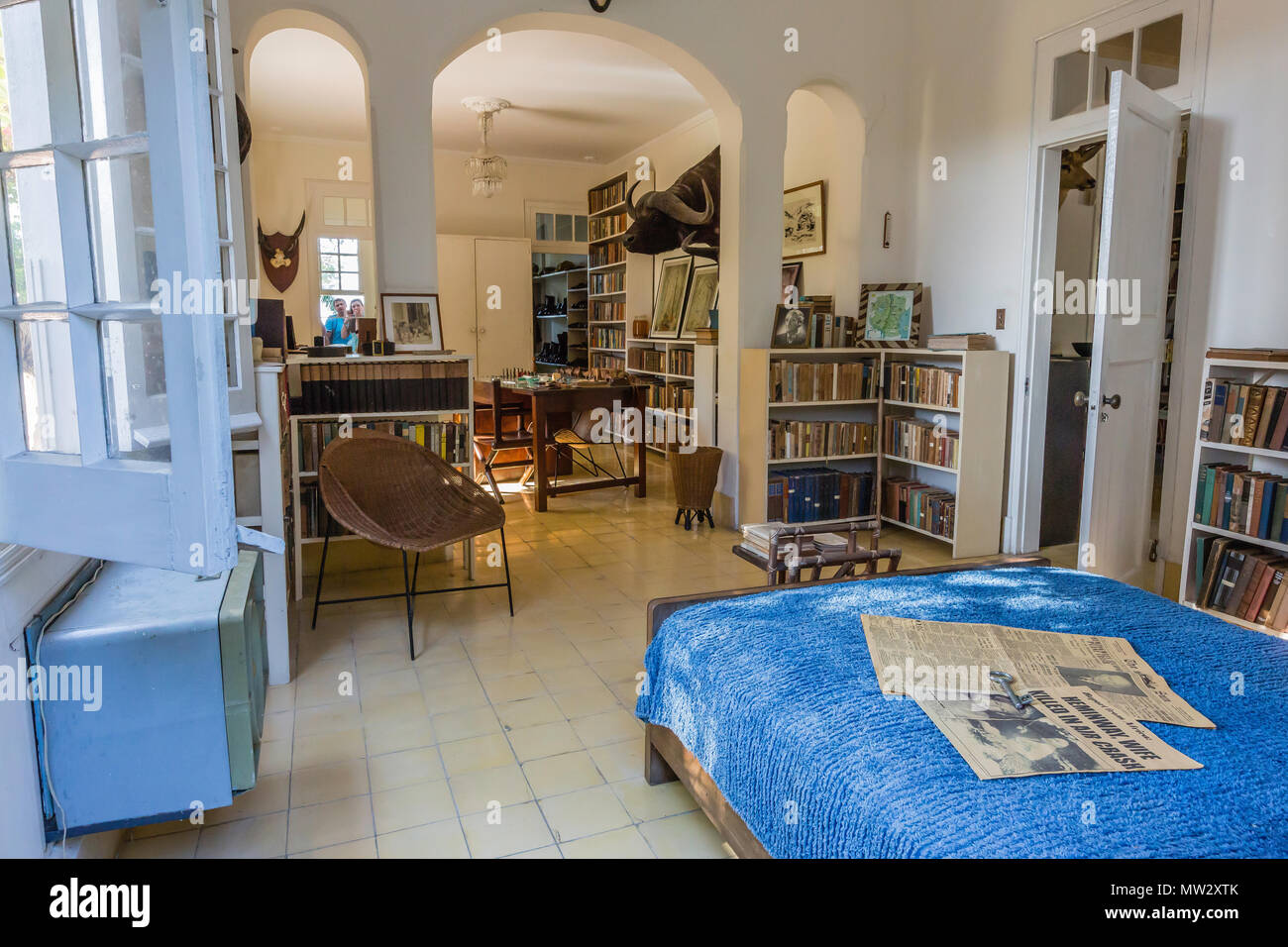 La camera da letto a Finca Vigia, la casa di Ernest Hemingway a San Francisco de Paula Ward a l'Avana, Cuba Foto Stock