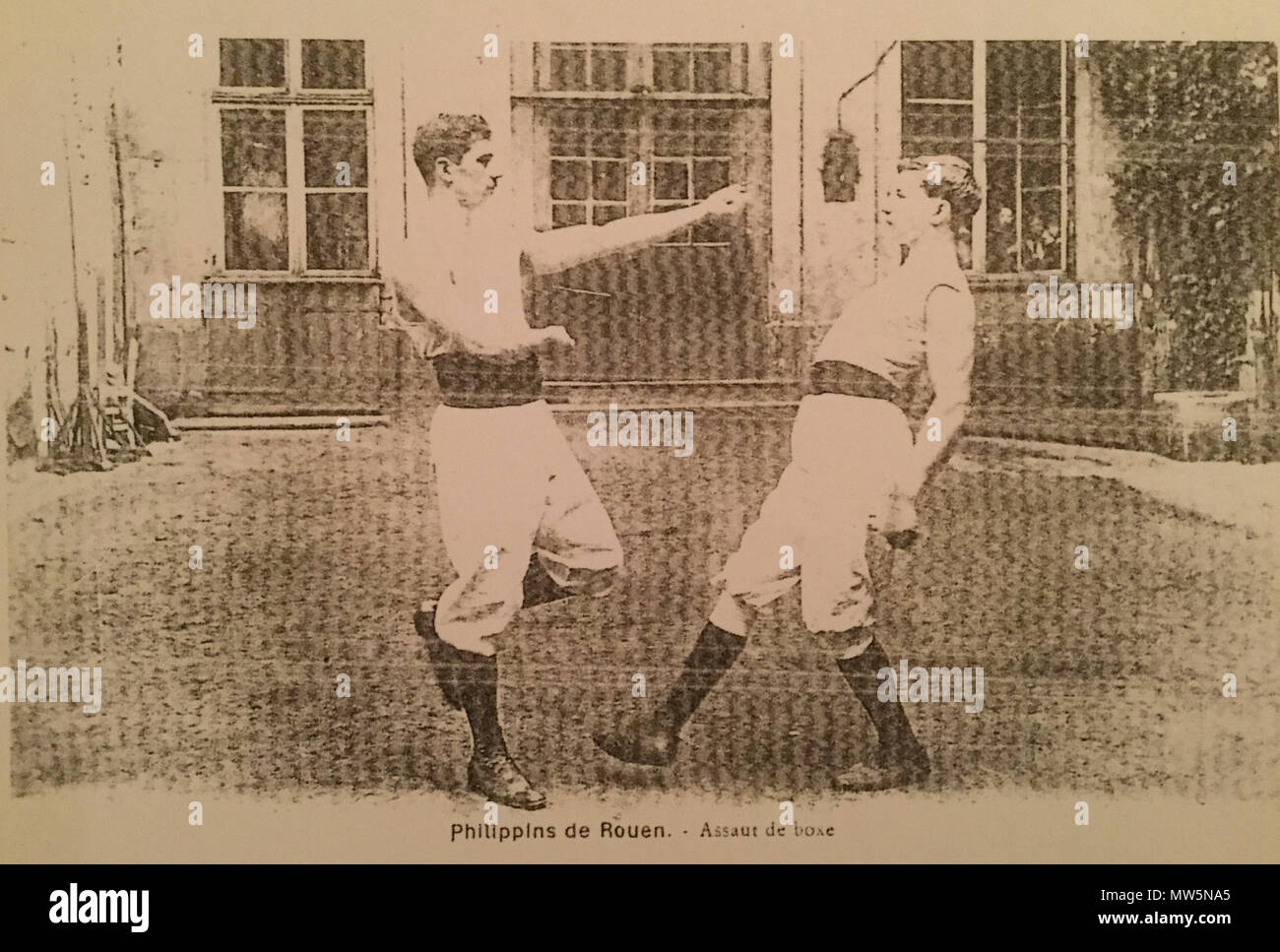 . Français : Assaut de boxe . 16 ottobre 2017, 22:29:47. Sconosciuto 480 Philippins de Rouen 2 Foto Stock