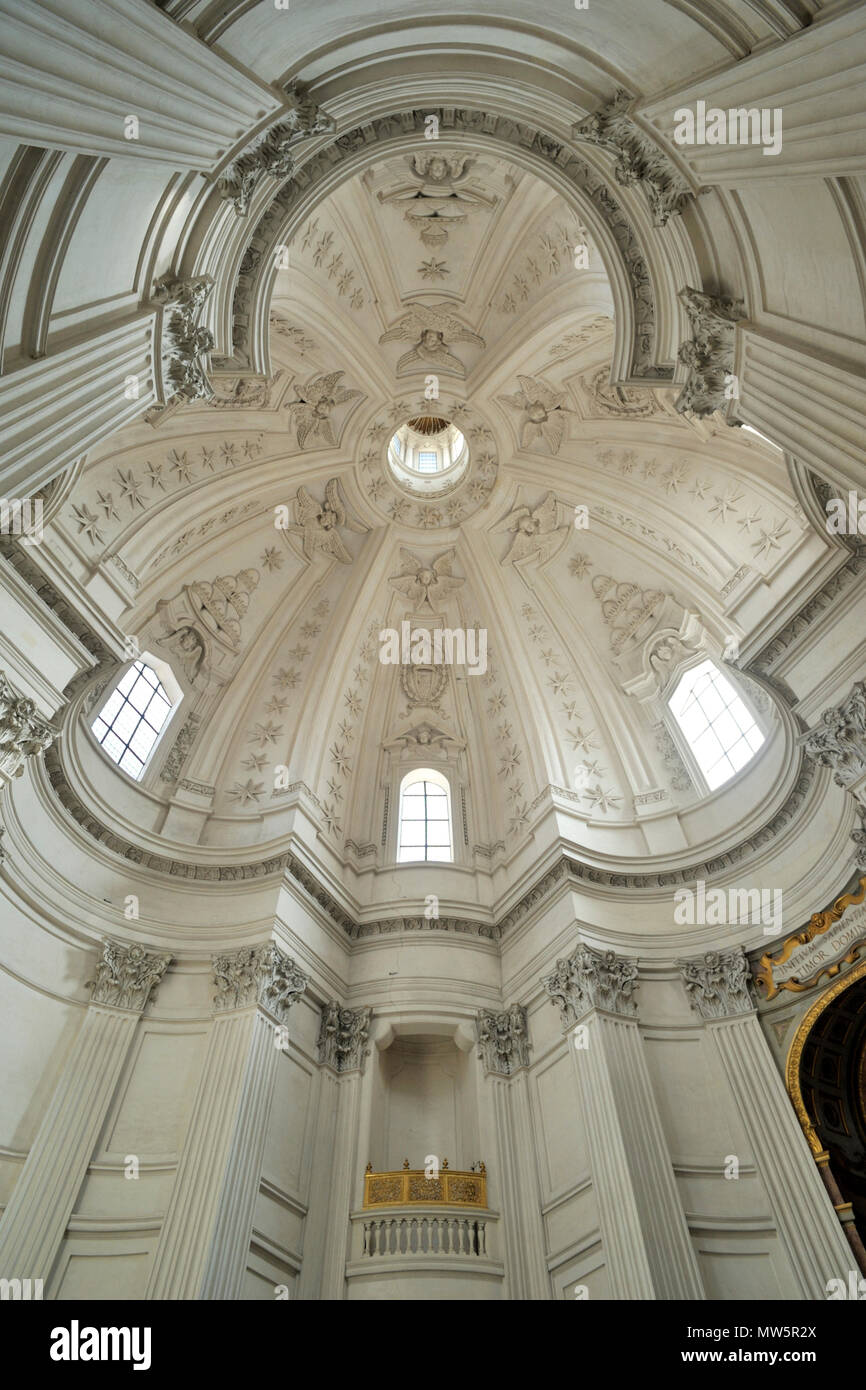 Italia, Roma, chiesa di Sant'Ivo alla Sapienza interiore Foto Stock