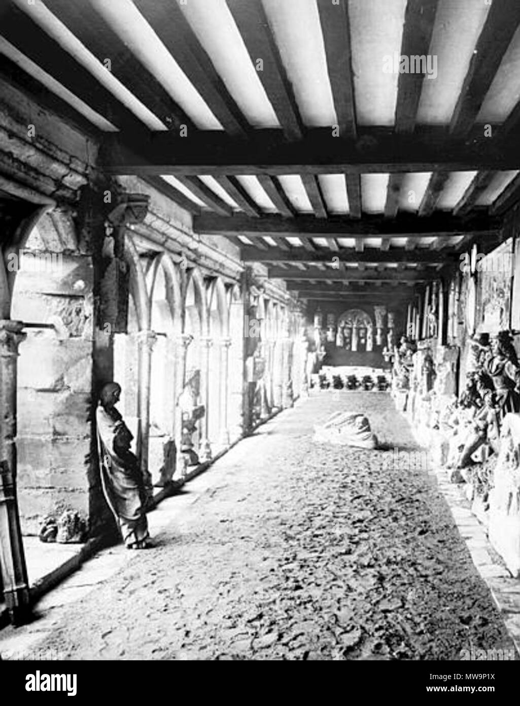 133 chiostro di Cathédrale Saint-Pierre de Beauvais 01 Foto Stock