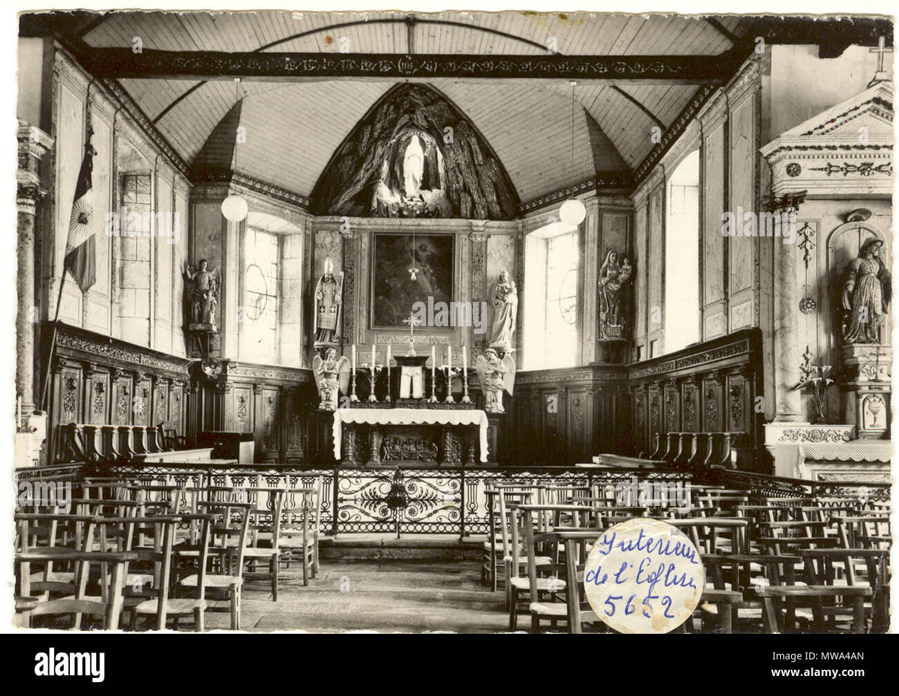 127 Choeur de l'église Saint Tugdual avant le concile VATICANO II Foto Stock