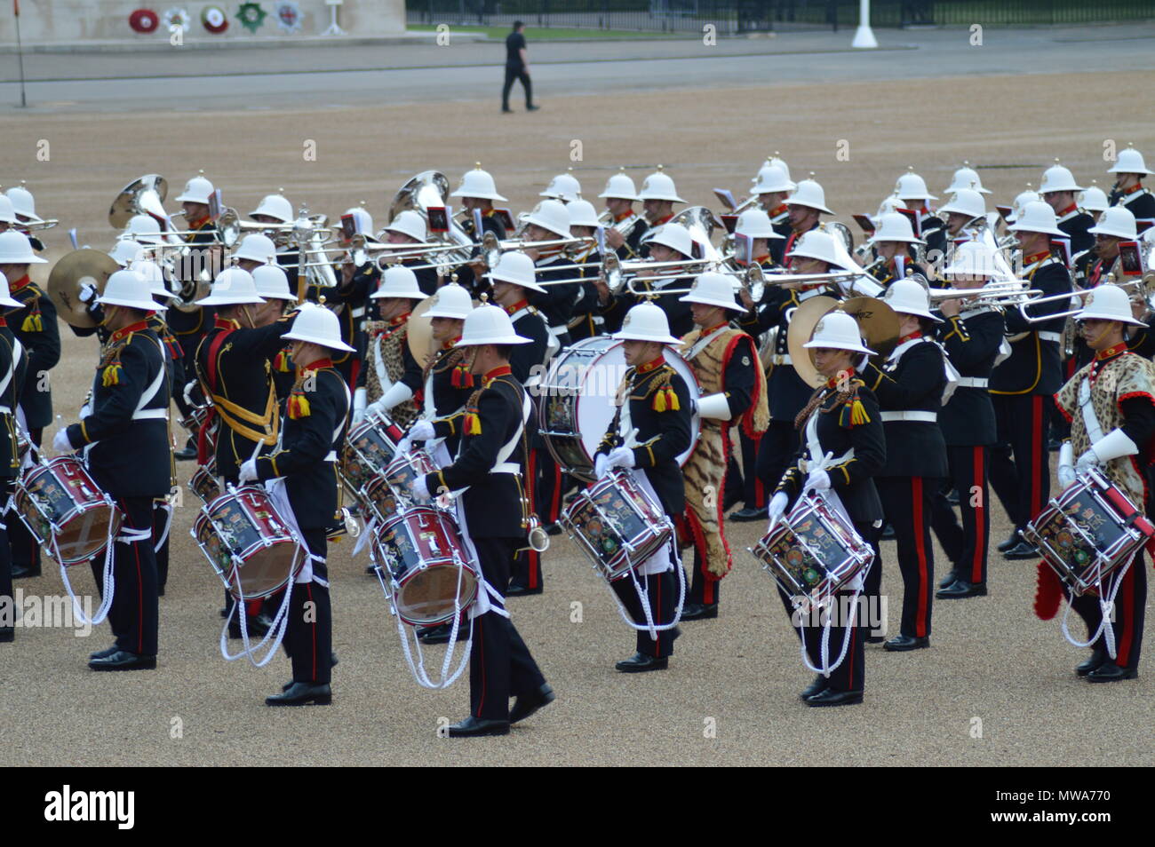 Il ammassato bande di Sua Maestà, dei Royal Marines Spectactular musicale Foto Stock