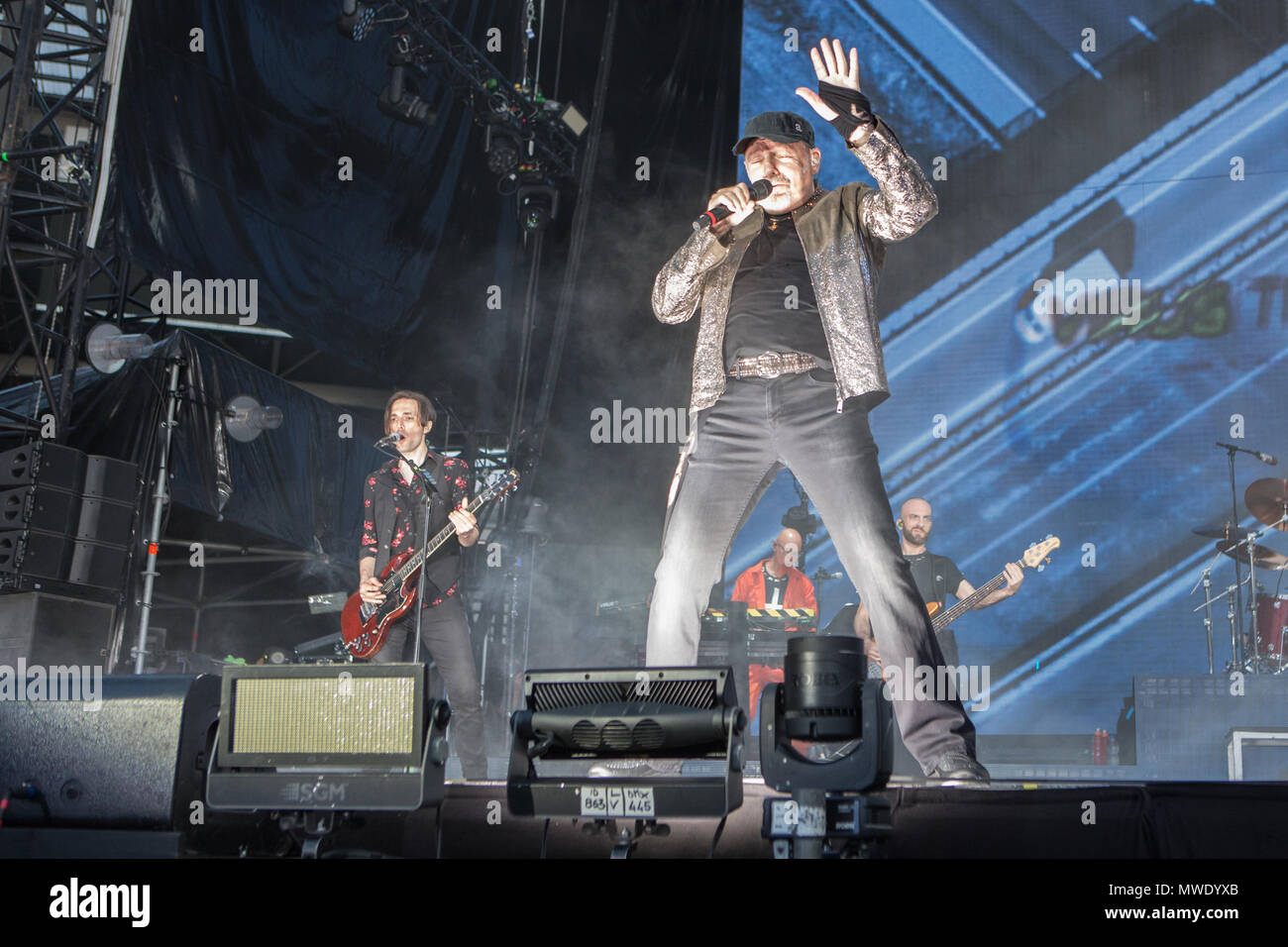 Torino Italia. Dal 01 giugno 2018. Il cantante rock italiano-cantautore Vasco Rossi suona dal vivo sul palco a Stadio Olimpico Grande Torino" nella prima data di "Non Stop Live Tour 2018' Credit: Rodolfo Sassano/Alamy Live News Foto Stock