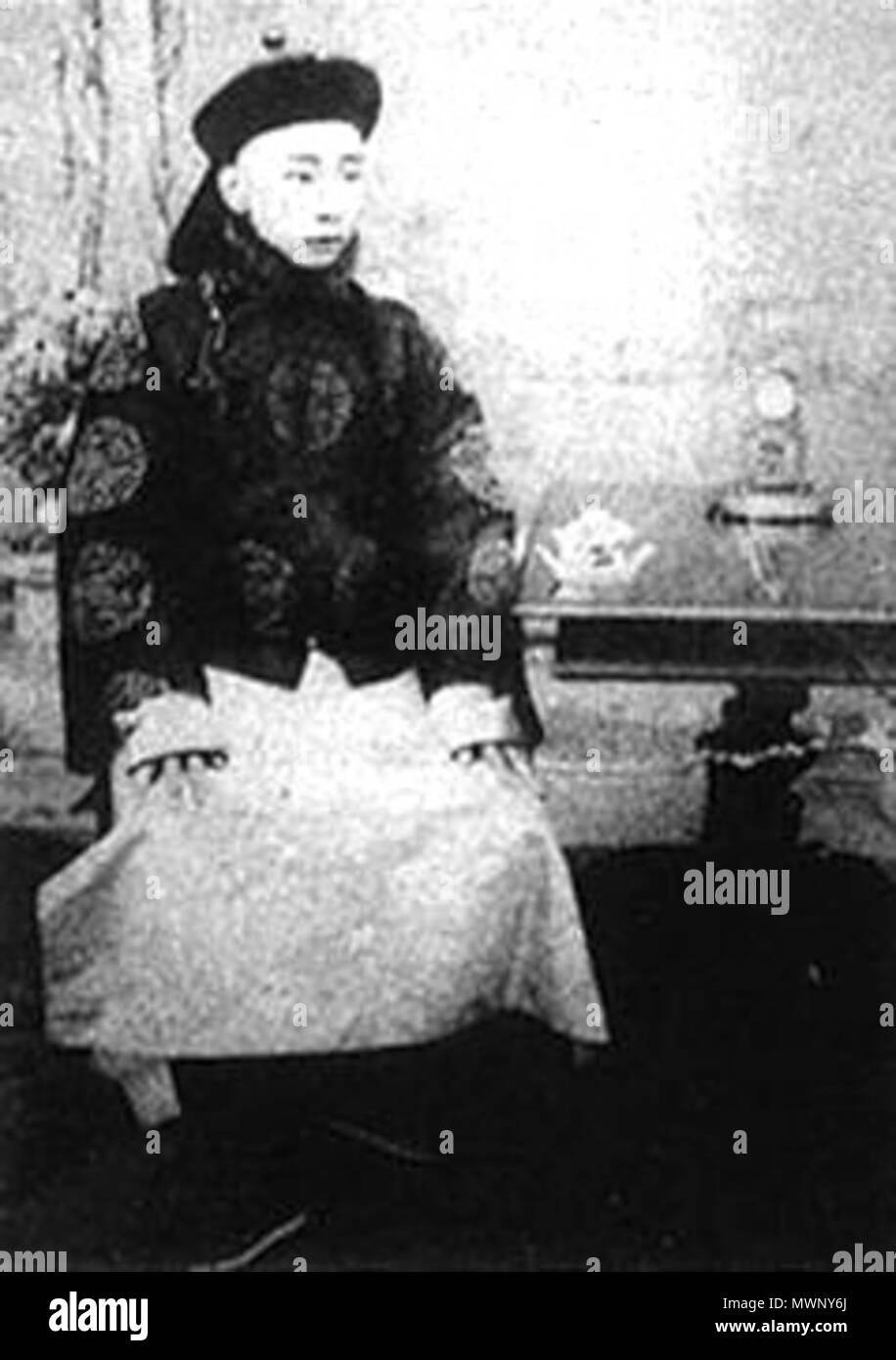. Inglese: Aisin Gioro Pujun (1885 - 1942) 中文（繁體）‎: 愛新覺羅·溥儁 . prima di 1942. Sconosciuto 506 Pujun Foto Stock