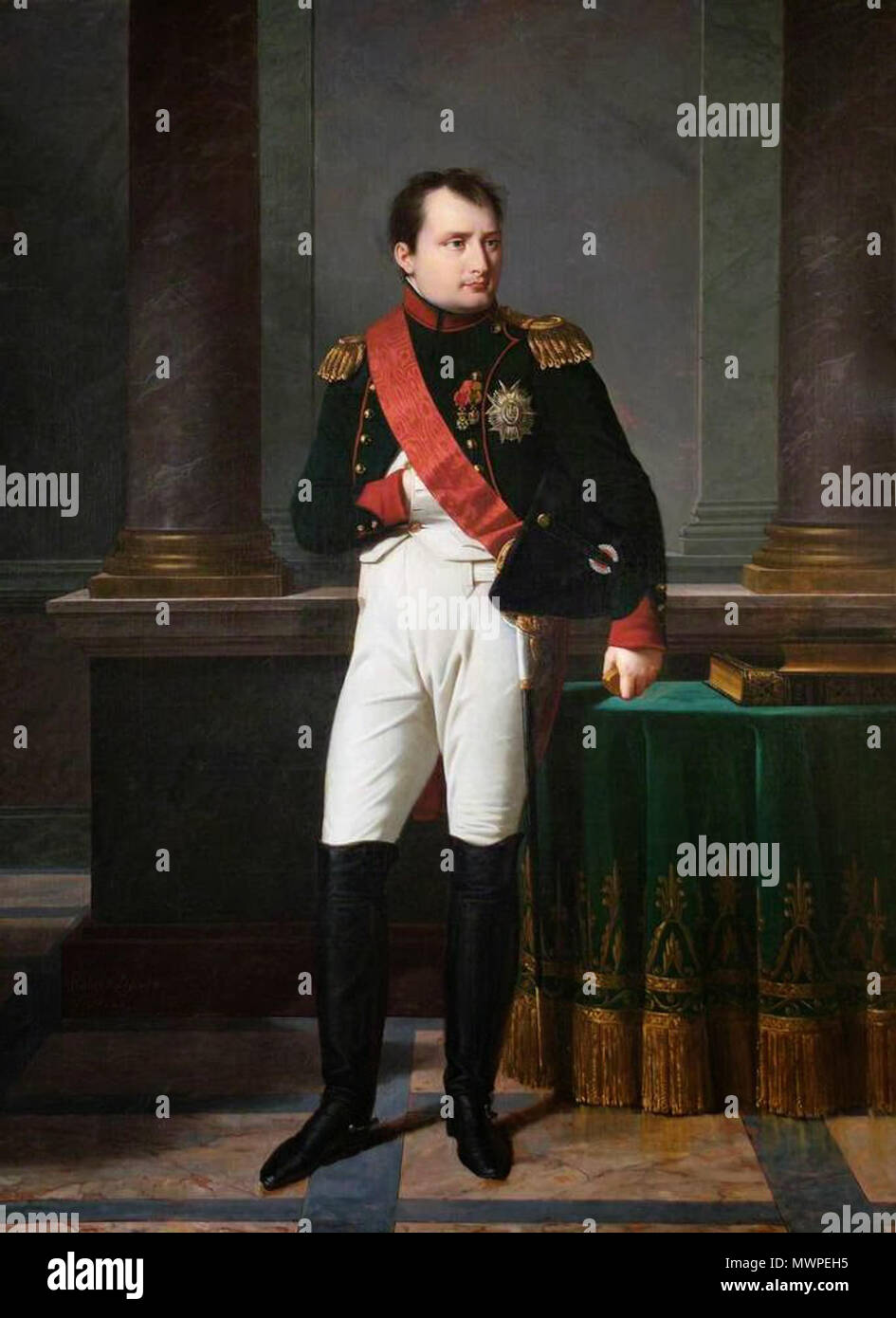 . Français : Robert Lefèvre, portrait de Napoléon Ier en 1812, Apsley House collection . 1812. Robert Lefèvre (1755-1830) nomi alternativi nome legale: Robert Jacques François Faust Lefèvre Descrizione pittore francese Data di nascita e morte 24 Settembre 1755 3 ottobre 1830 Luogo di nascita e morte di Bayeux Paris Opera Parigi posizione competente controllo : Q559676 VIAF: 76580341 ISNI: 0000 0000 6659 1078 ULAN: 500032881 LCCN: nr2001033456 WGA: LEFÈVRE, Robert WorldCat 524 Robert Lefevre Napoleone 1812 Foto Stock