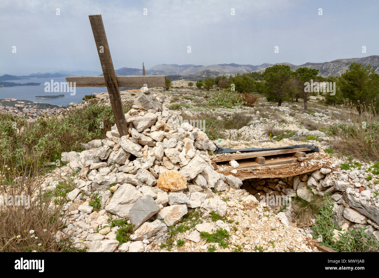 Memoriale della Croce sul monte Srd battlefield (patria o Bosnia guerra), Dubrovnik, Croazia. Foto Stock