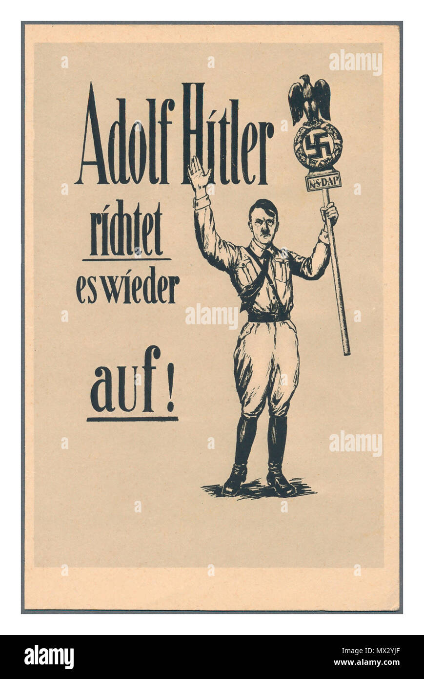 L'annata 1930 Germania NSDAP cartolina di propaganda "Adolf Hitler si dirige verso il backup" Hitler chiedendo per popolare il supporto degli elettori del Nazista Tedesco partito NSDAP tenendo un banner con aquila tedesca , Swastika e NSDAP simbolo Foto Stock