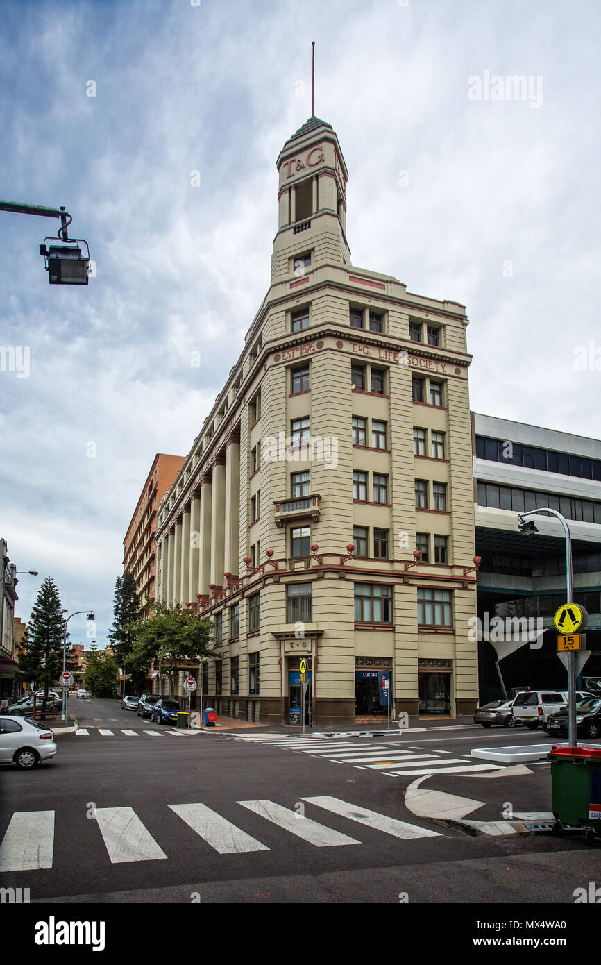 Edificio Art deco in Hunter Street, Newcastle, NSW, Australia adottate il 9 gennaio 2018 Foto Stock