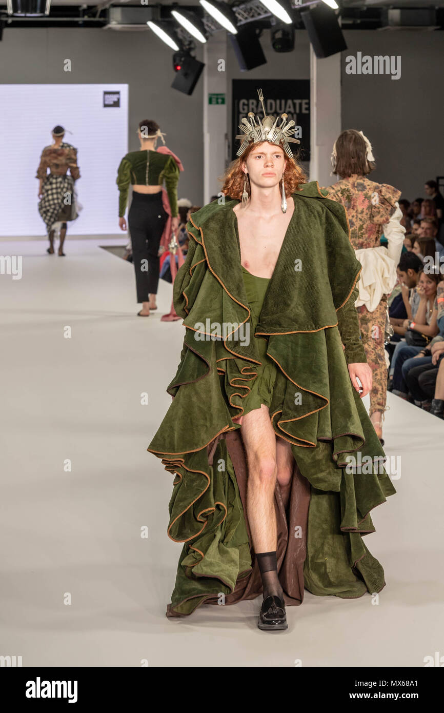 Londra, Regno Unito. Il 3° giugno 2018, laureato della settimana della moda,2018 Londra, Regno Unito. Credit Ian Davidson/Alamy Live News Foto Stock