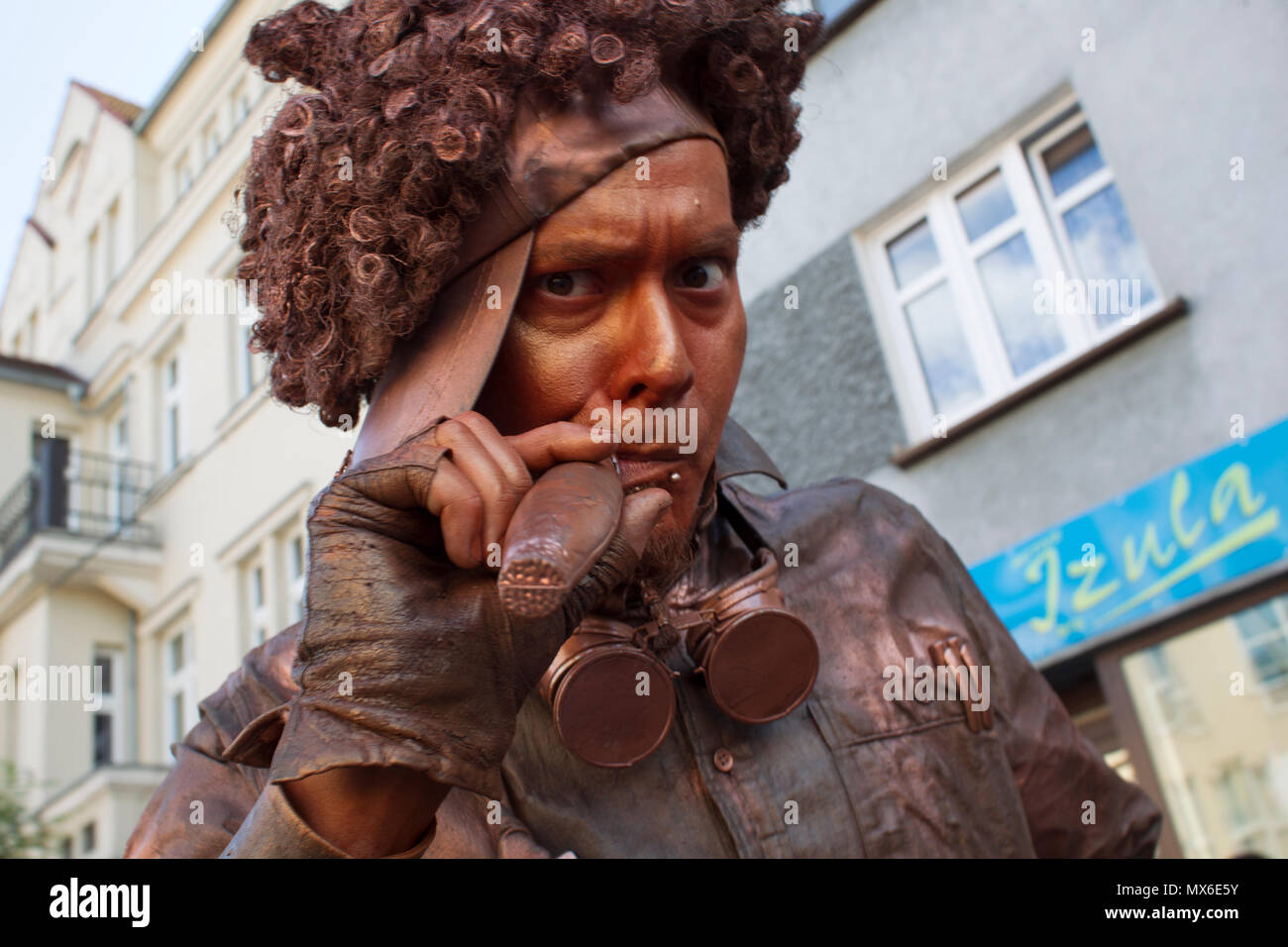 Szamotuly, Polonia. 3° giu, 2018. Il festival di strada di Single è un evento straordinario con straordinaria gli ospiti. Che cosa significa? Una speciale e inusuale, unico, unico, accattivanti, straordinario, unico e impareggiabile, non come un altro. Un tale festival. Tali artisti. Un tale pubblico. Posto come quello. Appena un UFO! Credito: Slawomir Kowalewski/Alamy Live News Foto Stock