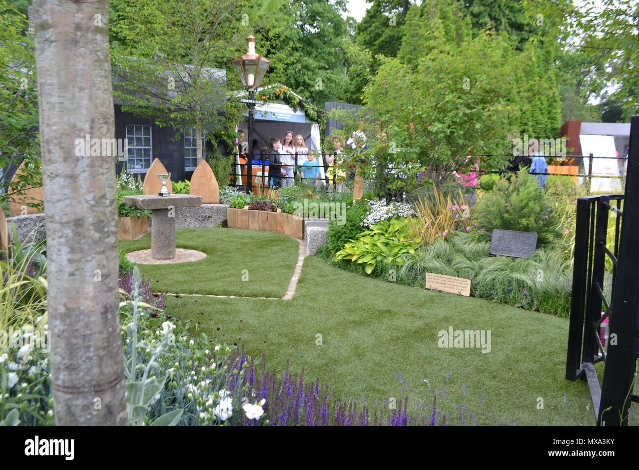 Fiore in fiore parco e giardino mostra, Dublino, Irlanda 2018. Coltivare il giardino Santuario per Phoenix Park Scuola di Specializzazione Foto Stock