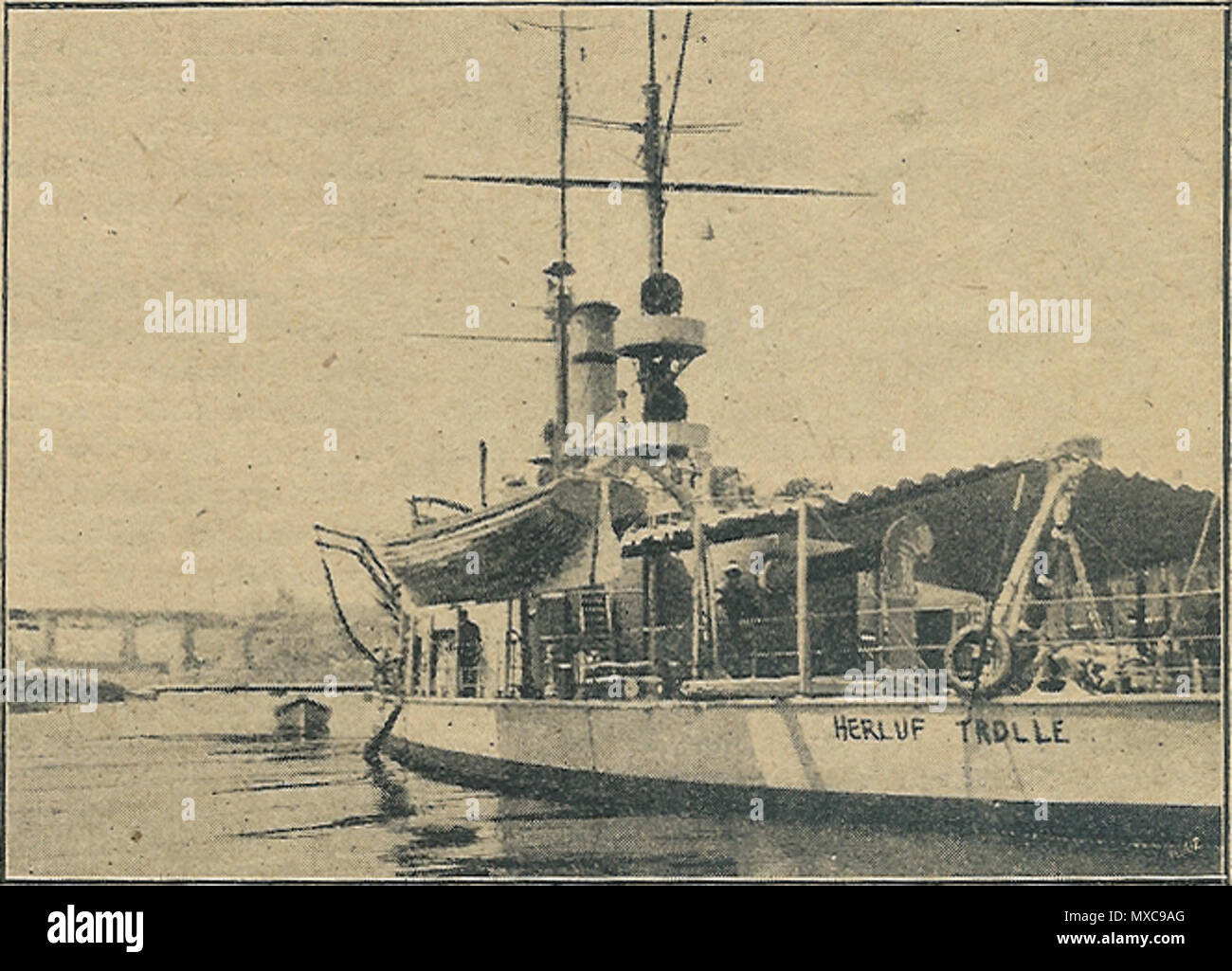 . Det Danske kystbevogtningsskib 'Herluf Trolle' ved et besøg i Newcastle-su-Tyne ho 1914. . Agli utenti la riproduzione di un lavoro scaduto Di arte 352 Kystbevogtningsskibet Herluf Trolle 1914 Foto Stock