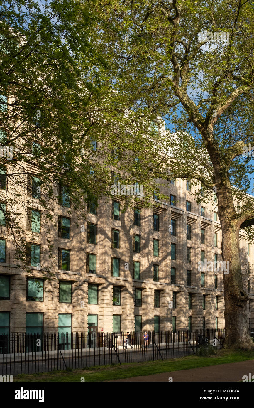Giardino sale, UCL alloggi per studenti, Cartwright Gardens, Bloomsbury, Londra Foto Stock