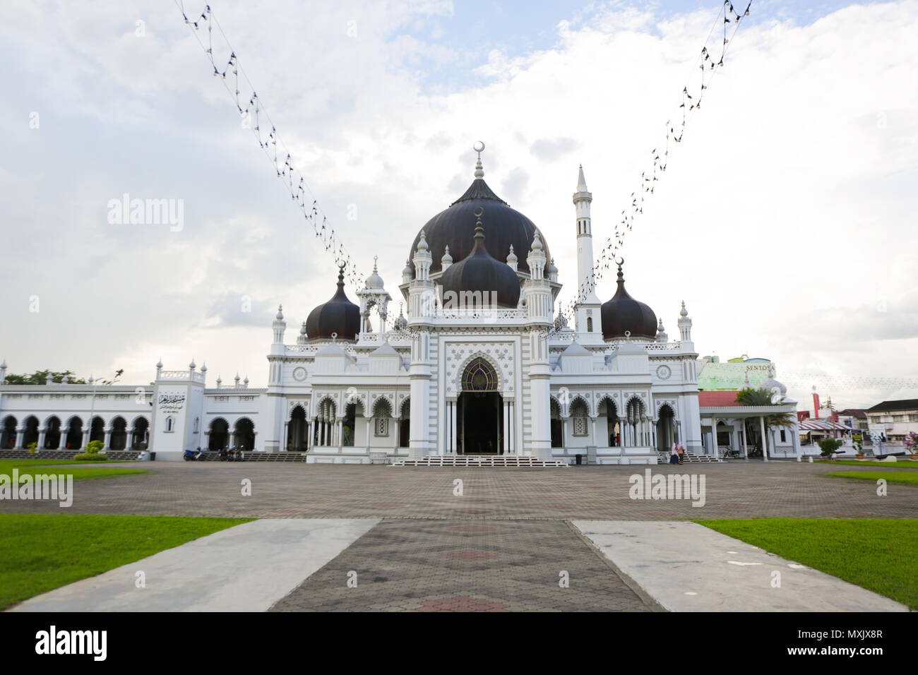 Una vista dall'esterno di un architettura della moschea Zahir Alor Setar Foto Stock