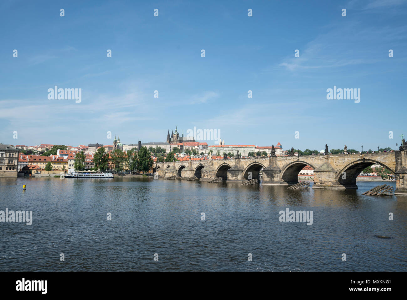 Una vista panoramica del Ponte Carlo a Praga, Repubblica Ceca Foto Stock