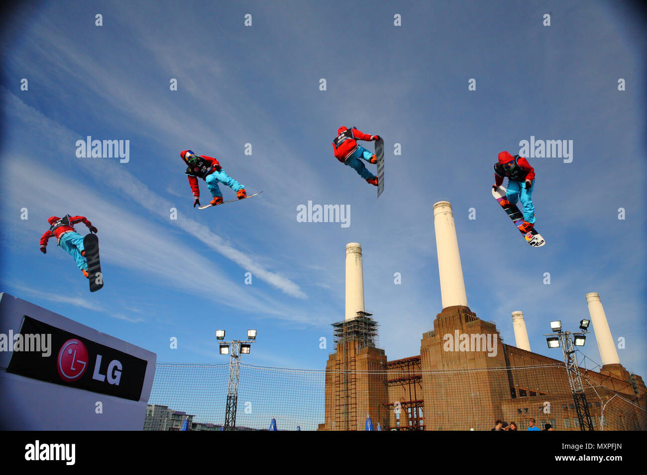 Relentless Freeze Festival 2010, Snowboard, Sci e musica a Battersea Power Station, 30 Ottobre 2010 Foto Stock