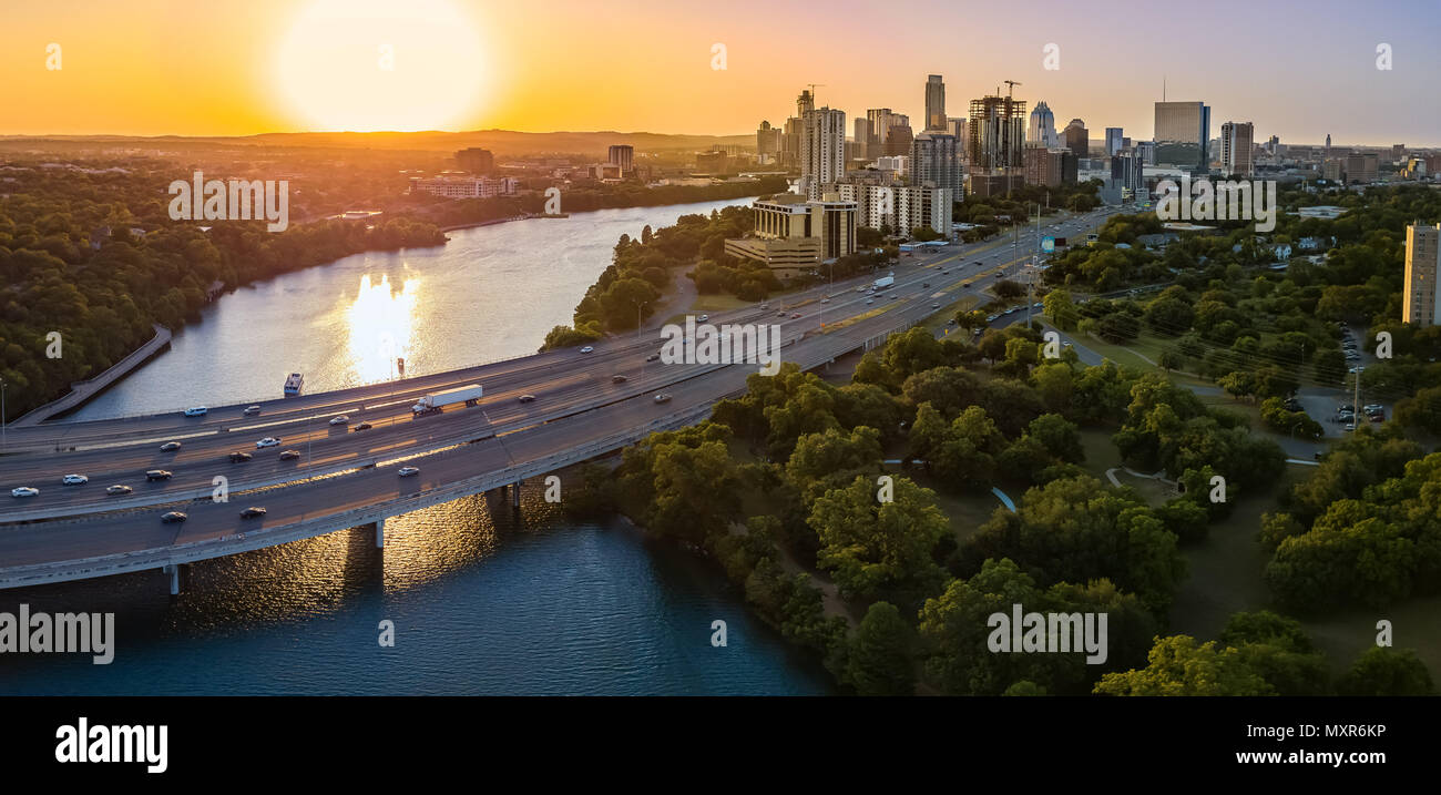 Austin Skyline di sera e bluehour Foto Stock