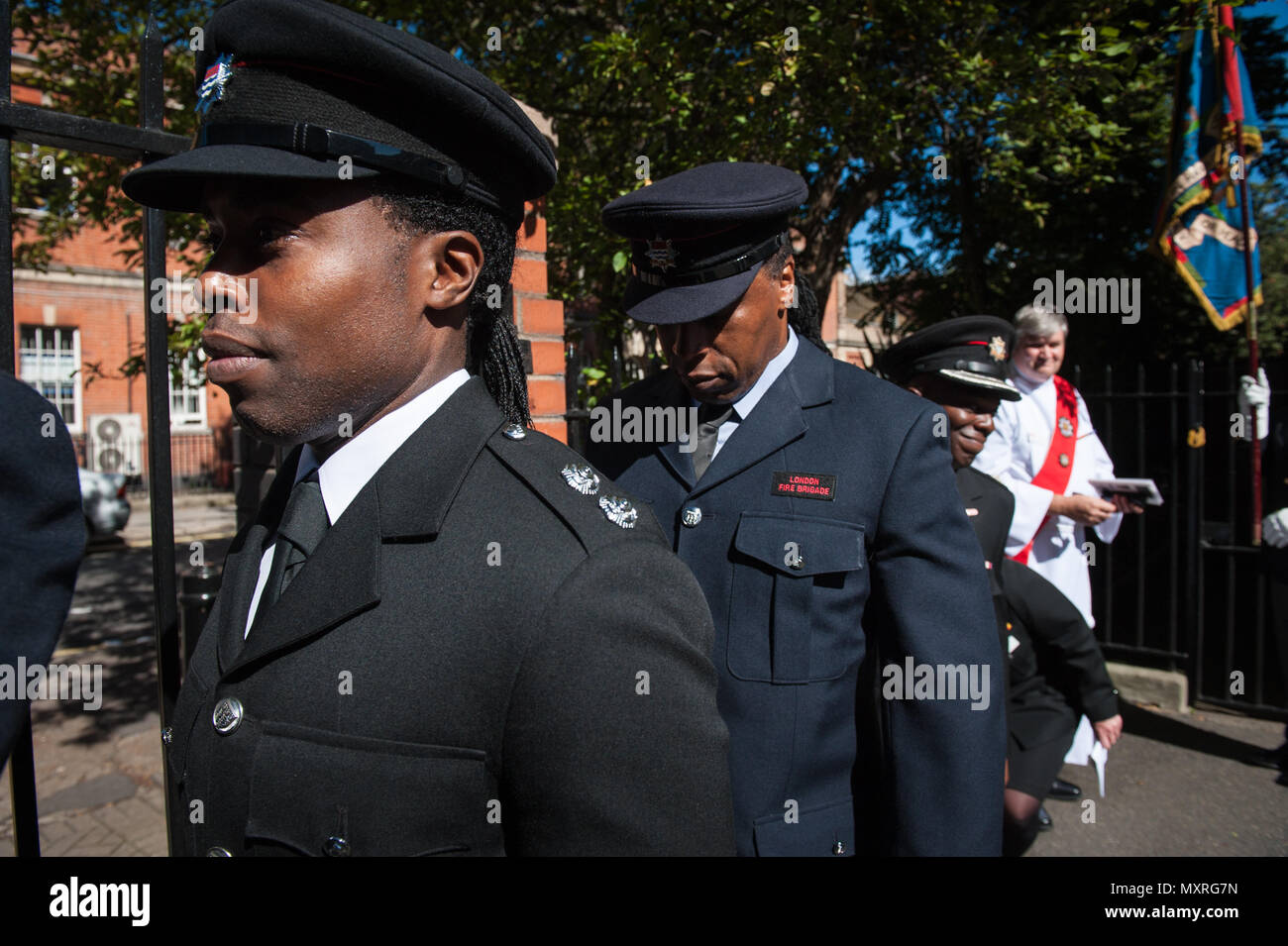 Warner Road, Camberwell, Londra. 11 settembre 2016. Nella foto: La Guardia d'onore. / Uno dei primi uomini neri per servire nell'esercito britannico e in Foto Stock