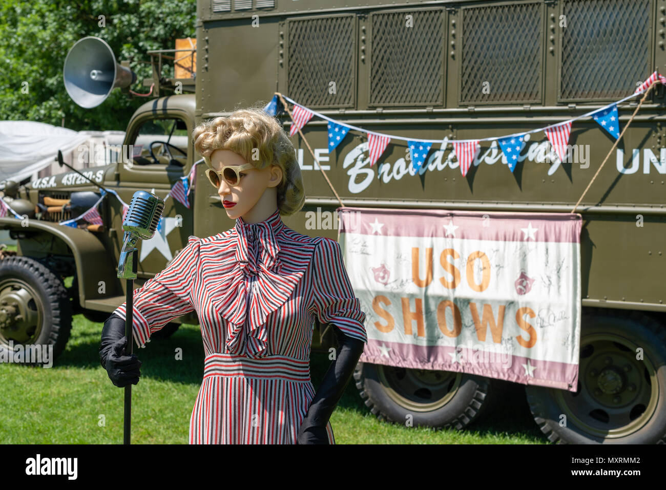 Un regno organizzazioni di assistenza Inc. (Osu Show) Guerra Mondiale due display del Weald and Downland museo vivente in Singleton, West Sussex, Regno Unito. Foto Stock