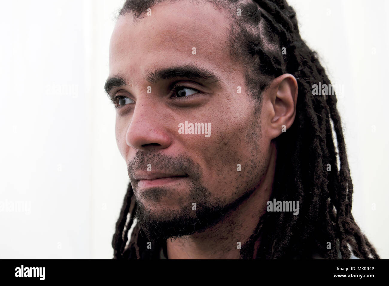 Akala ritratto di autore presso il Festival di fieno UK bookstore libro 'nativi: razza e classe nelle rovine di Empire " Maggio 2018 Hay-on-Wye KATHY DEWITT Foto Stock