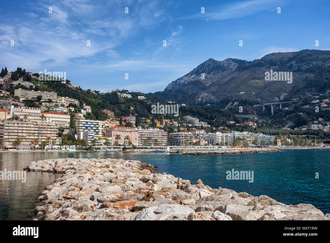 Francia, Alpes-Maritimes, Costa Azzurra - Cote d'Azur, Menton, località di villeggiatura sul Mar Mediterraneo Foto Stock