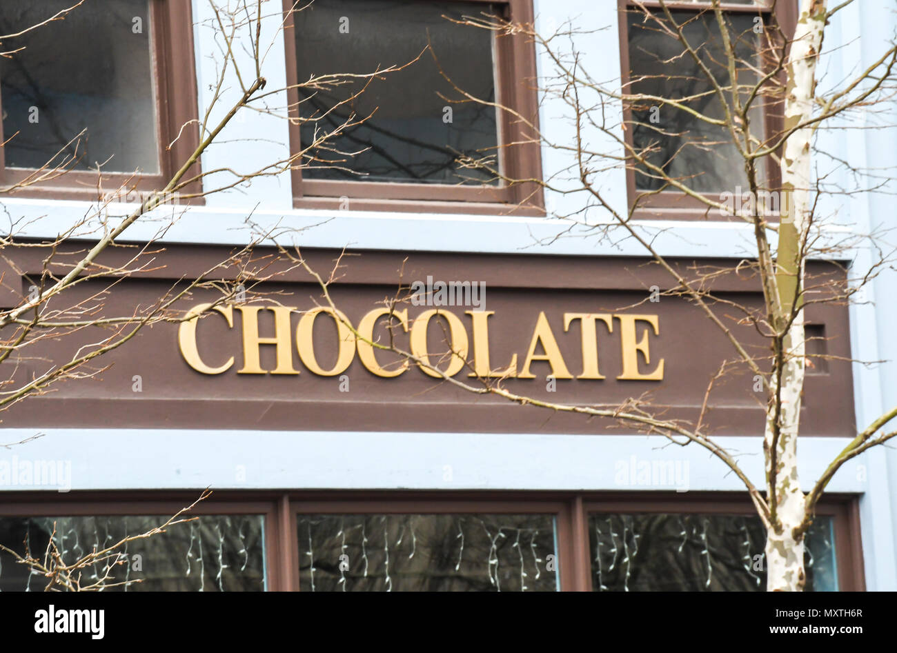 Caffè Espresso e cioccolato - due delle nostre cose preferite! Viaggiare per il mondo, un bean in un tempo. Se Cacao o caffè fair trade, papille dance Foto Stock