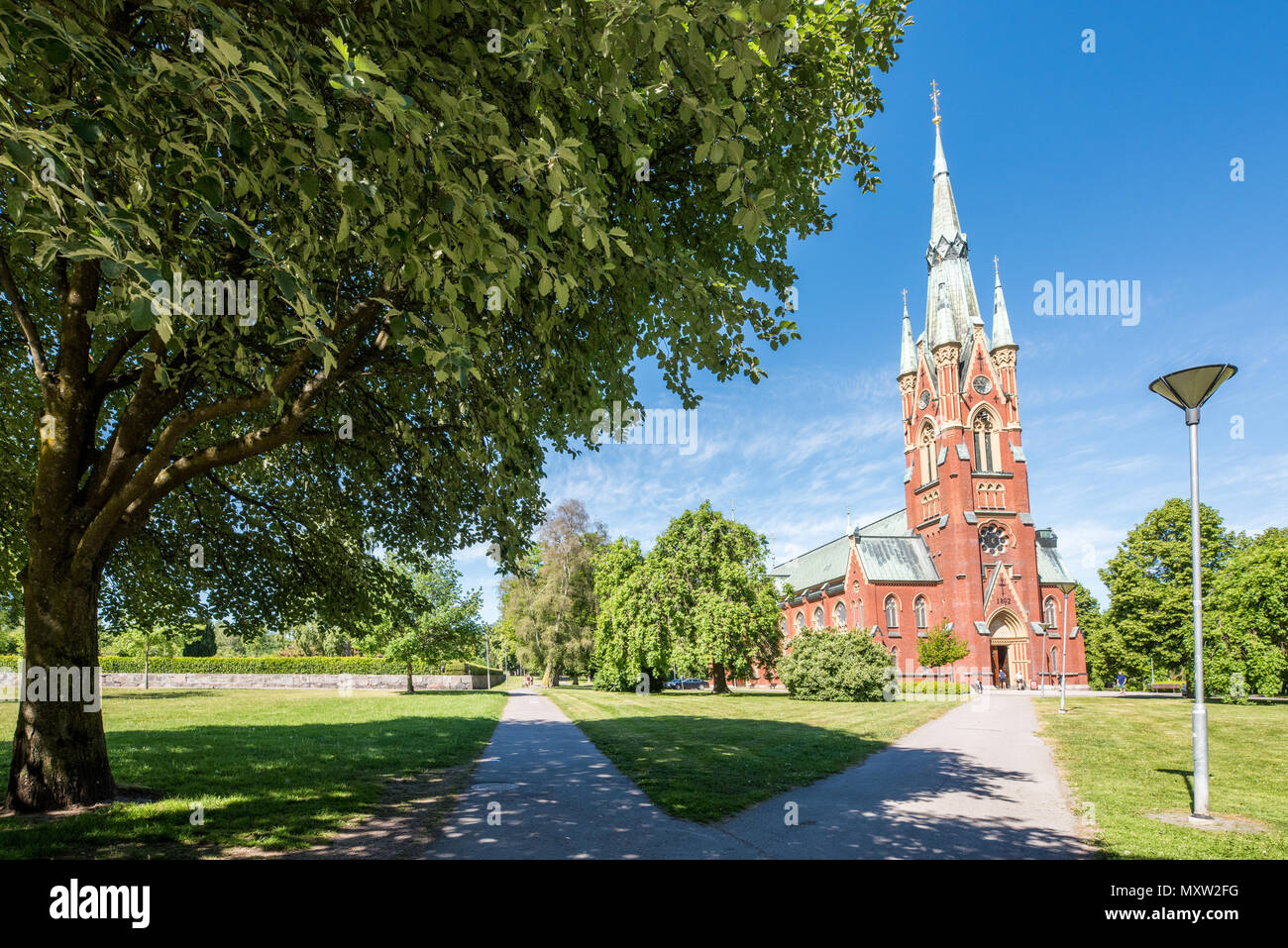 Matteus chiesa in Norrkoping, Svezia. La Chiesa trova in Folkparken, un parco della città di Norrkoping, è stato aperto nel 1892. Foto Stock