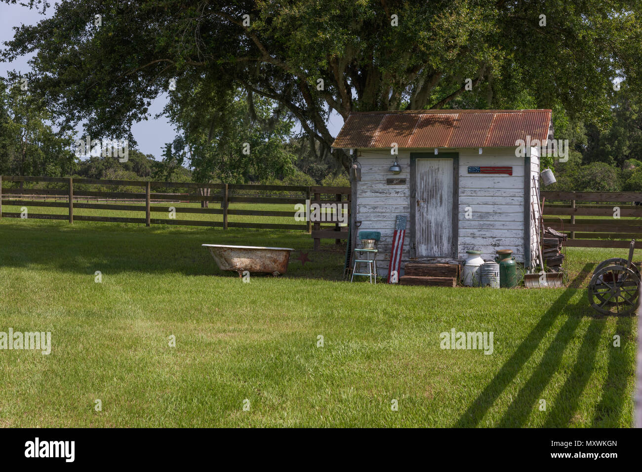 Vecchia Fattoria decorato paesaggio Foto Stock