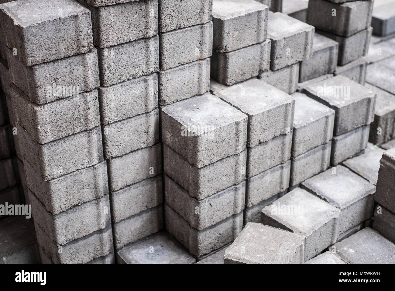 Pietre, materiale da costruzione , impilate le pietre della pavimentazione Foto Stock