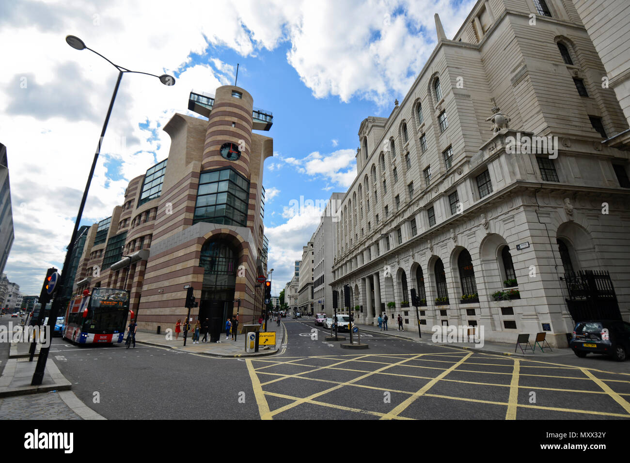 Londra Bank stazione: Queen Victoria & Poltry strade (Inghilterra) Foto Stock