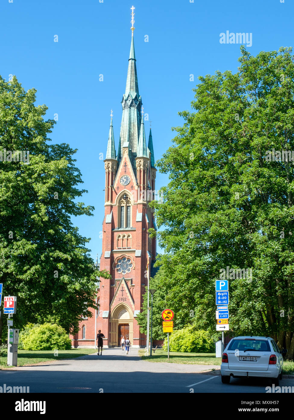 Matteus chiesa in Norrkoping, Svezia. La Chiesa trova in Folkparken, un parco della città di Norrkoping, è stato aperto nel 1892. Foto Stock