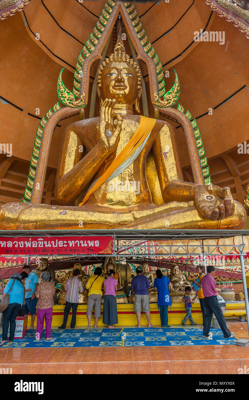 Wat Tham Seu o Grande Tempio del Buddha. Divieto Muang Chum Mu 3 Tambon Muang Chum, Amphoe Tha Muang, Kanchanaburi. Della Thailandia Foto Stock