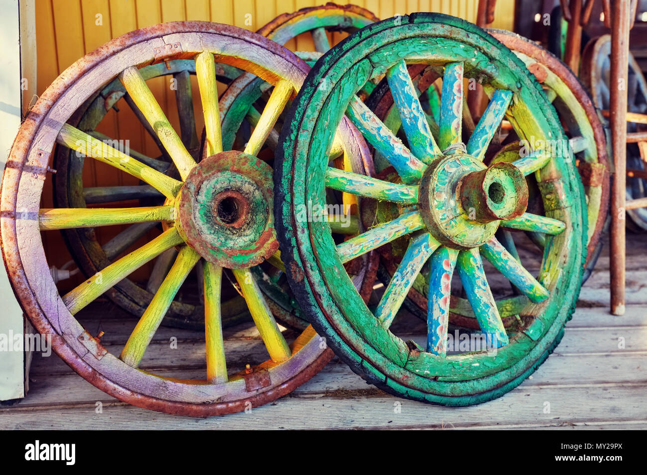 Vintage carro ruote in legno Foto Stock