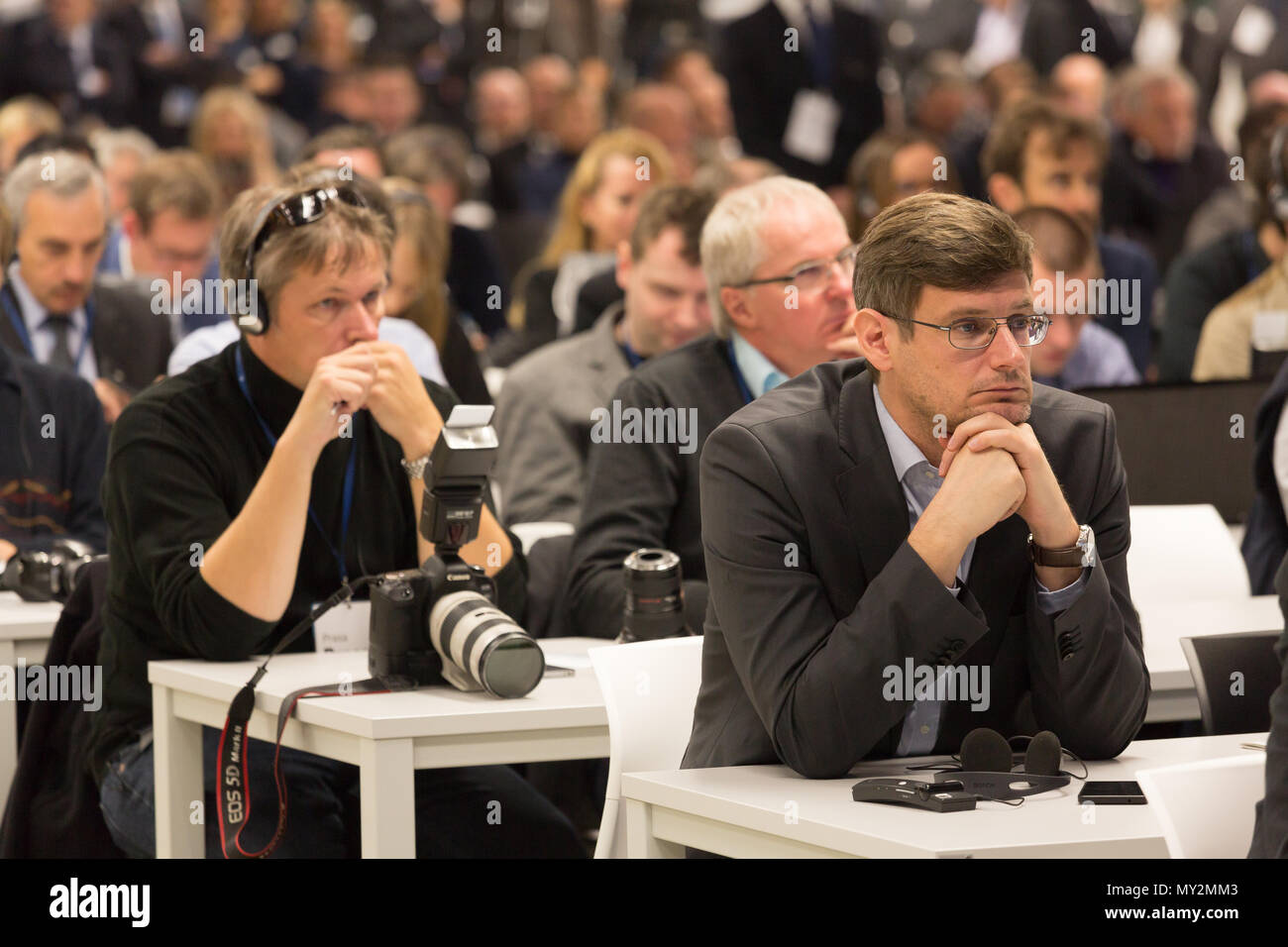 Wreschen, Polonia, giornalisti durante la conferenza stampa di Volkswagen Veicoli Commerciali Foto Stock