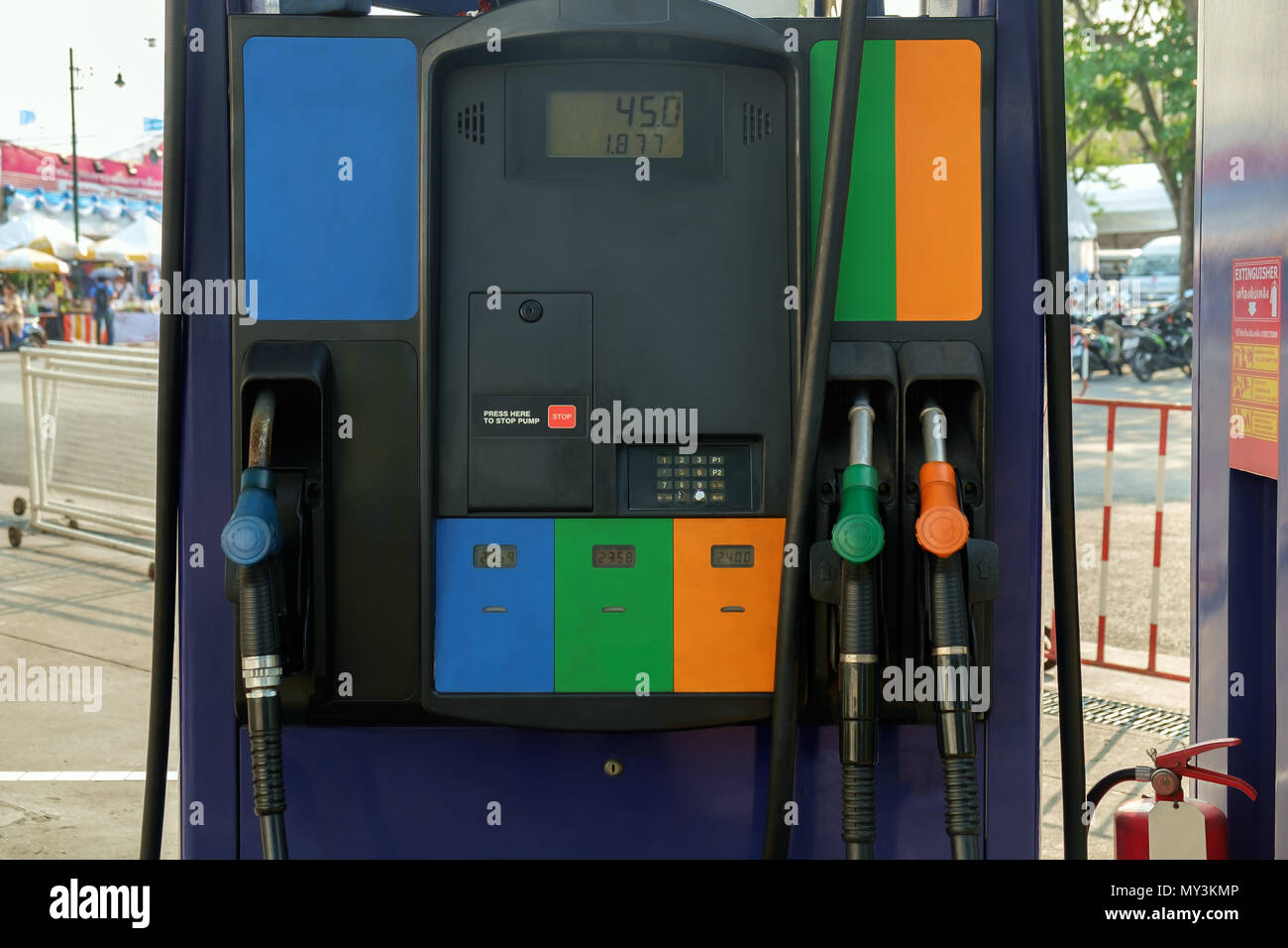 Vista della pompa benzina stazione. Foto Stock