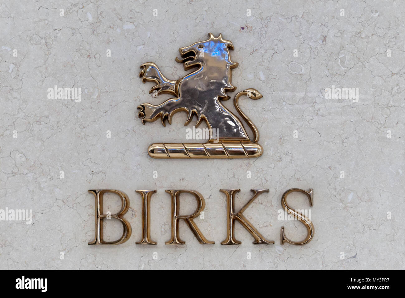 Birks negozio gioielli segno e logo in Park Royal Sud shopping mall, West Vancouver, BC, Canada Foto Stock