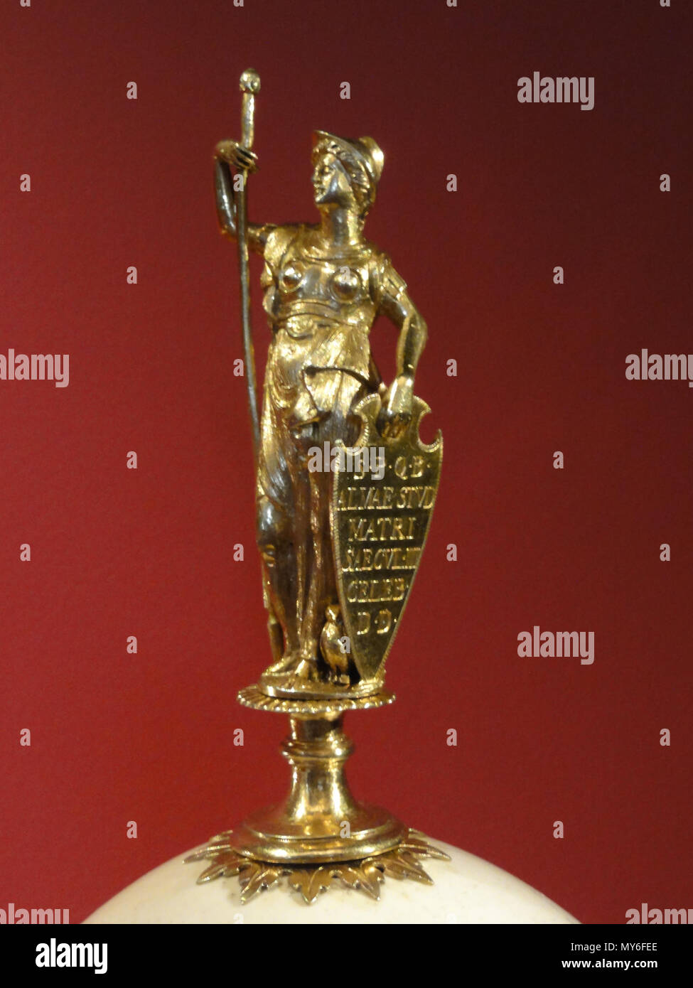 . Basilea - Historisches Museum Deutsch: Strausseneipokal, dettaglio: Minerva dettaglio File:Basilea 2012-10-06 Parte del lotto 5 (40).JPG . 6 Ottobre 2012 16:35:51. Utente:Matte 64 Basel 2012-10-06 Parte del lotto 5 (42) Foto Stock . Basilea - Historisches Museum Deutsch: Strausseneipokal, dettaglio: Minerva dettaglio File:Basilea 2012-10-06 Parte del lotto 5 (40).JPG . 6 Ottobre 2012 16:35:51. Utente:Matte 64 Basel 2012-10-06 Parte del lotto 5 (42) Foto Stock