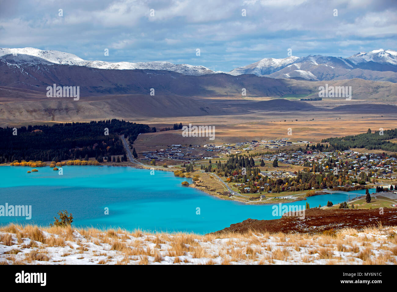 Vista dal Monte Giovanni Osservatorio delle Alpi del Sud e la zona dei laghi, South Island, in Nuova Zelanda. Foto Stock