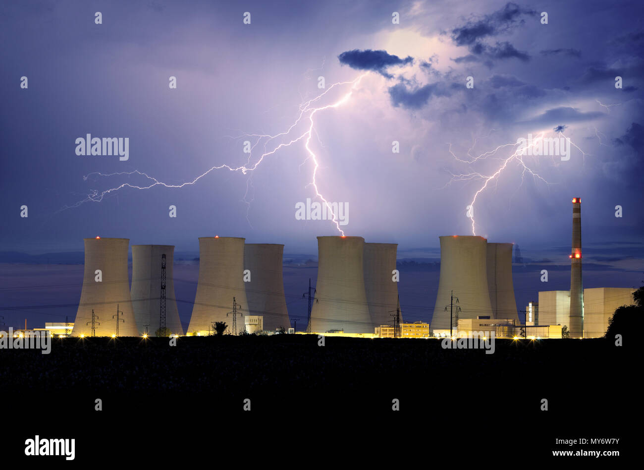 Centrale nucleare di tempesta Foto Stock