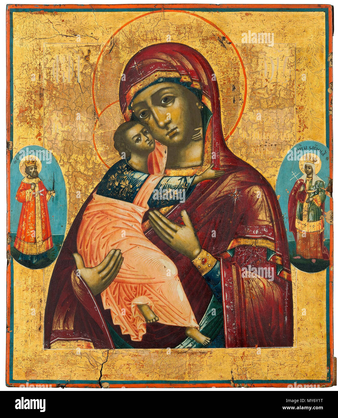 . Inglese: Vladimir Madre di Dio con San Costantino ed Elena. Tempera su woodpanel. La Russia alla fine del XIX secolo. 31x26 cm. Русский: icona. ИКОНА. БОГОМАТЕРЬ ВЛАДИМИРОВКА СО СВ. КОНСТАНТИН И ЕЛЕНА. Темпера, дерево. Конец 19 в. Размеры: 31х26 см. Xix secolo. Sconosciuto 554 Vladimir Madre di Dio con San Costantino ed Elena Foto Stock