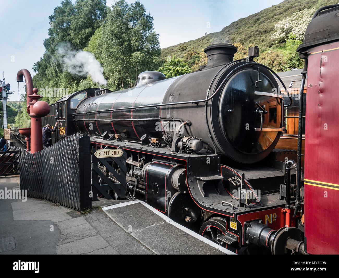 LNER B1 4-6-0 Locomotiva 1264 (BR 6124). Progettato da Edward Thomson 410 sono state costruite tra il 1942 e il 1952. Questo loco è entrato in servizio nel 1947 Foto Stock