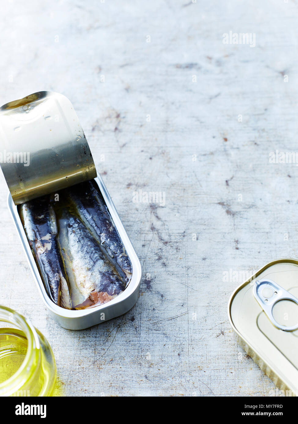 Scatola di sardine Foto Stock