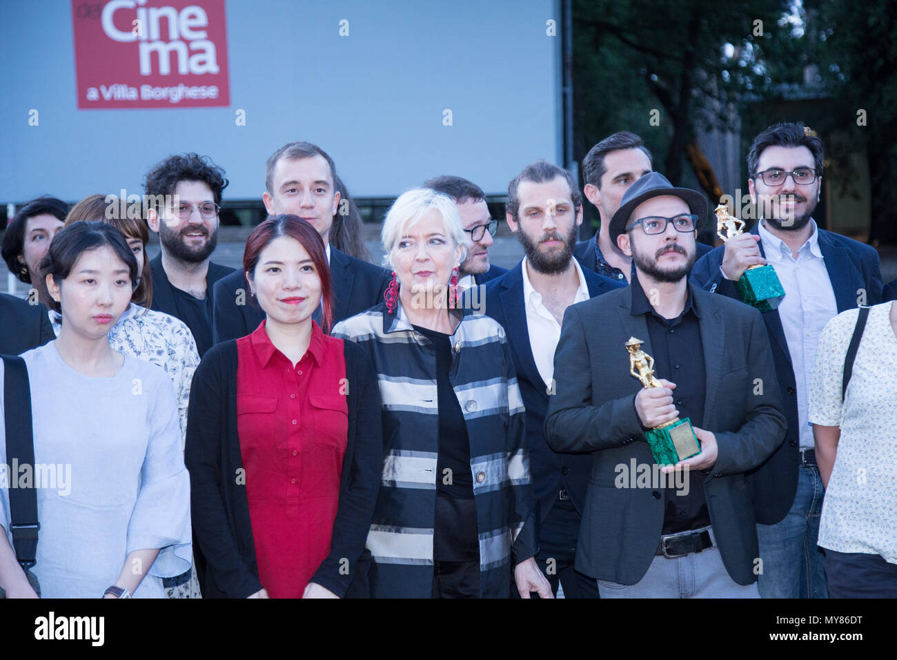 Il direttore britannico Chris Overton, vincitore del Premio Oscar per il Miglior Cortometraggio, partecipa all'evento 'David di Donatello - Il Golden Notti' alla Casa del Cinema di Roma (Foto di Matteo Nardone / Pacific Stampa) Foto Stock