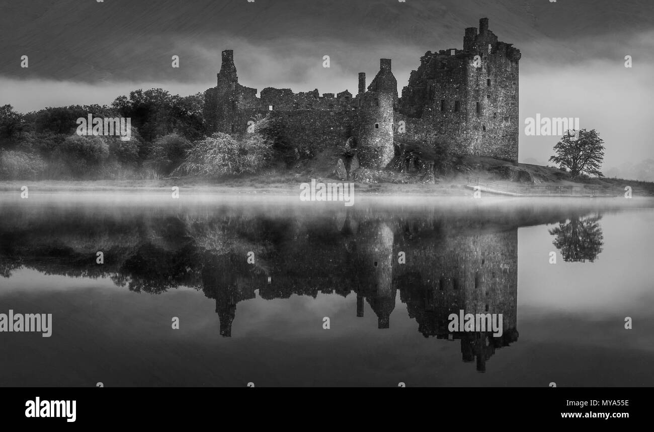 Kilchurn Castle e Loch Awe Foto Stock