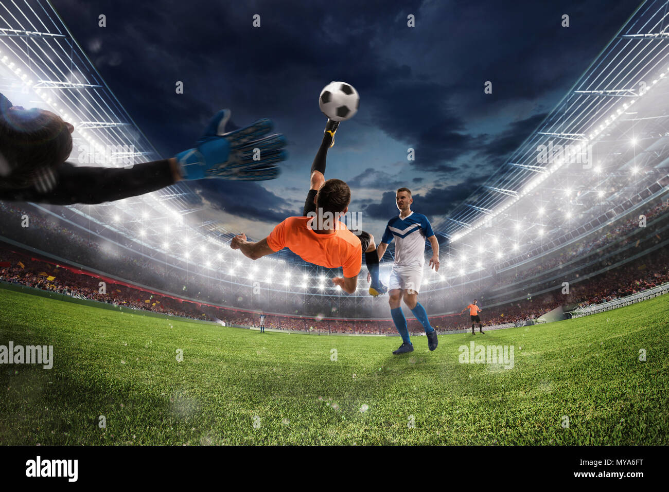 Soccer scontrino colpisce la palla con una bicicletta acrobatica kick. Il rendering 3D Foto Stock