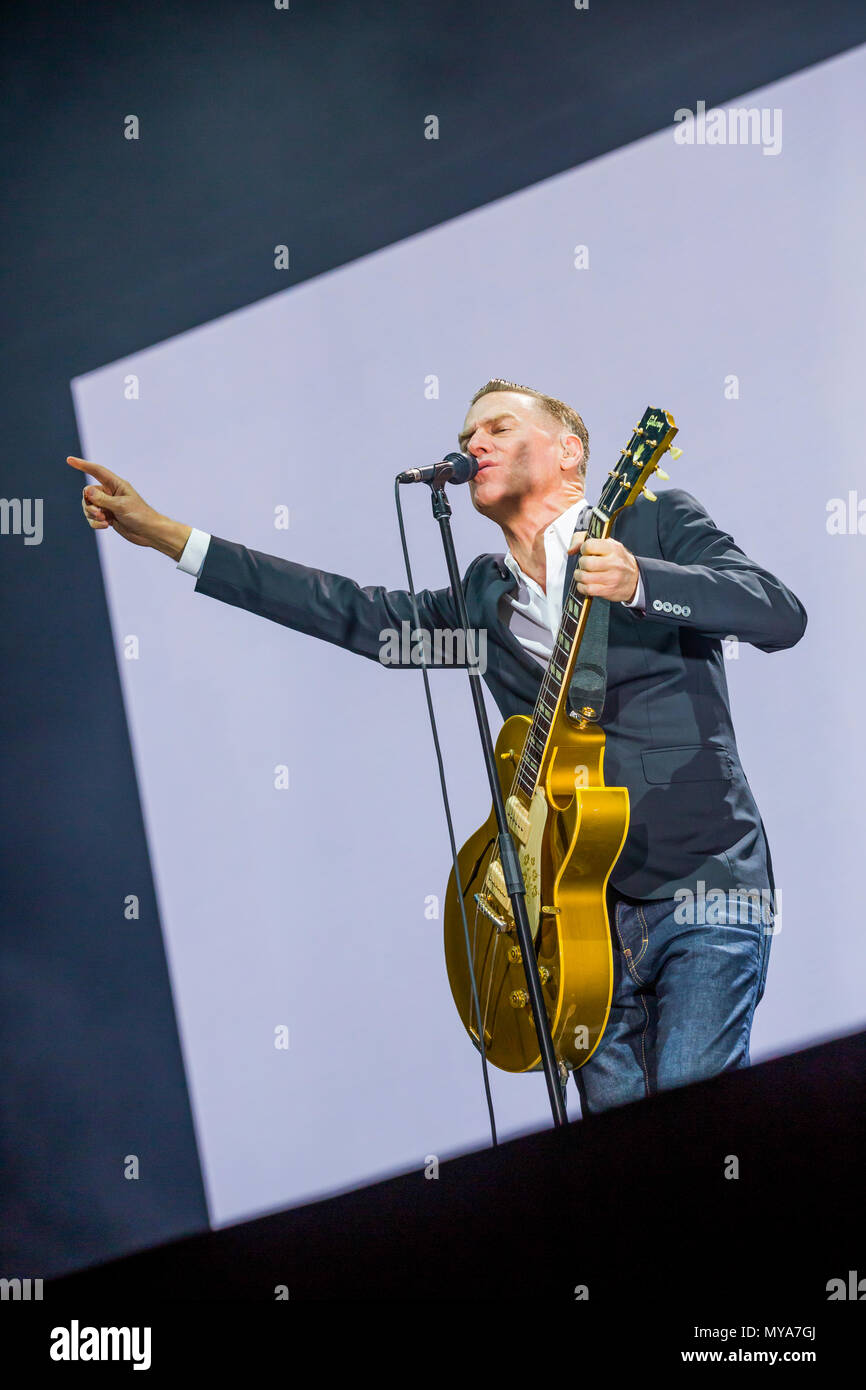 Bryan Adams - Centro commerciale di Dubai, UAE Foto Stock